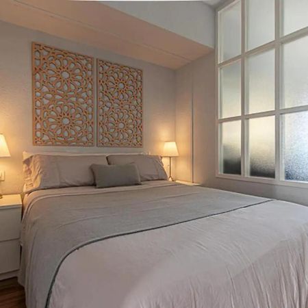 Encantador Apartamento En Primera Linea De Playa Benalmádena Esterno foto